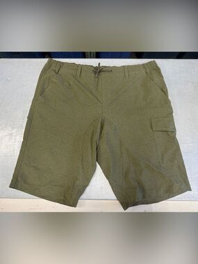 MEC Men's Olive Cargo Drawstring Shorts